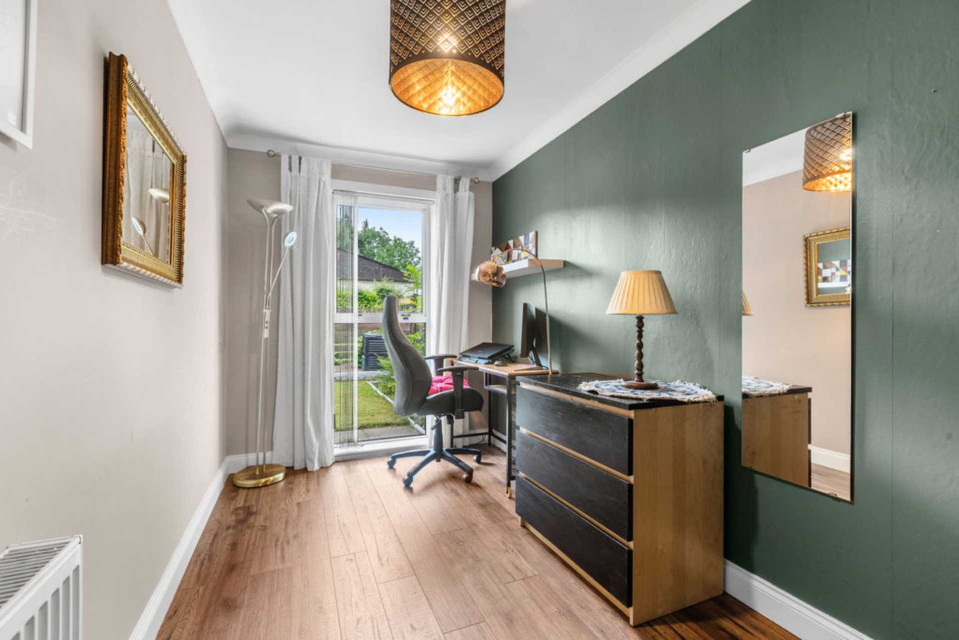 Additional Property Image 3 bedroom Terraced for sale in Erskine 5