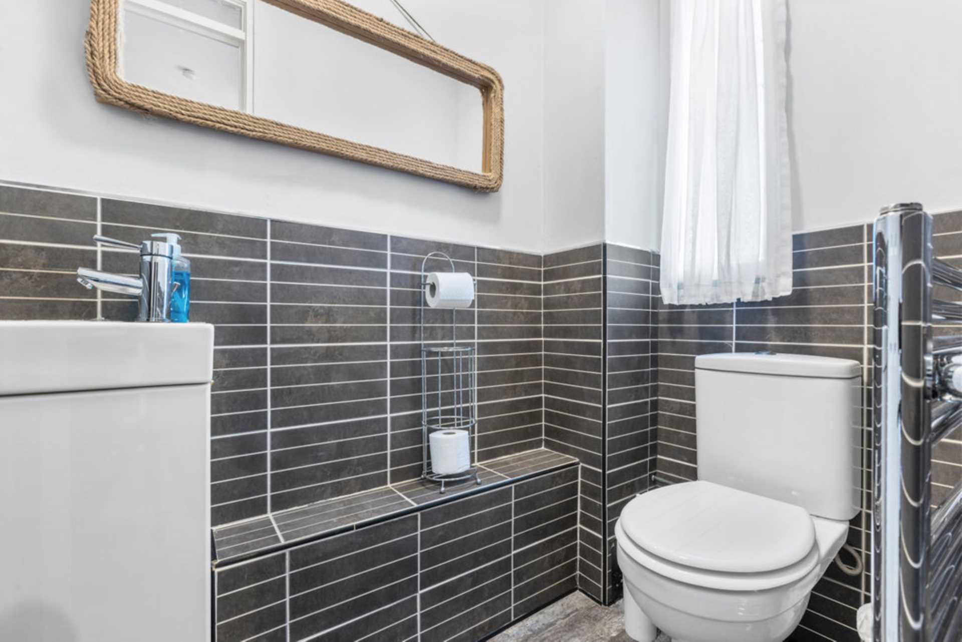 Additional Property Image 3 bedroom Terraced for sale in Erskine 7