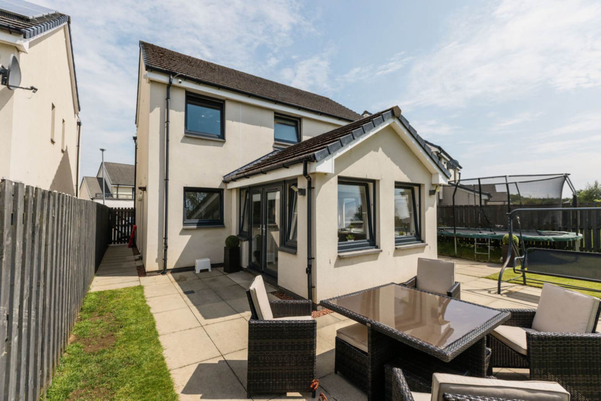 Additional Property Image 4 bedroom Detached for sale in Renfrew 28