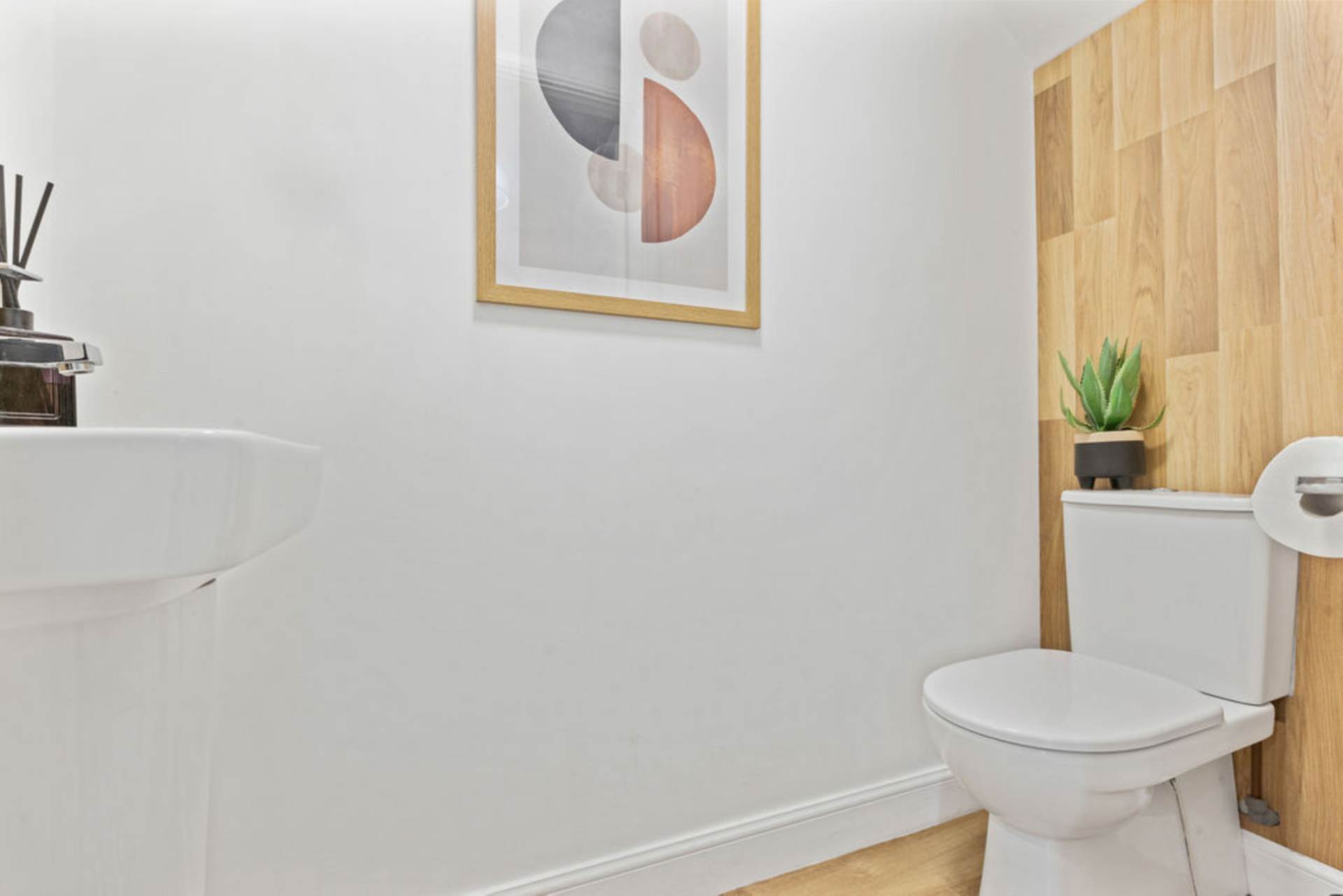 Additional Property Image 4 bedroom Town House for sale in Renfrew 9