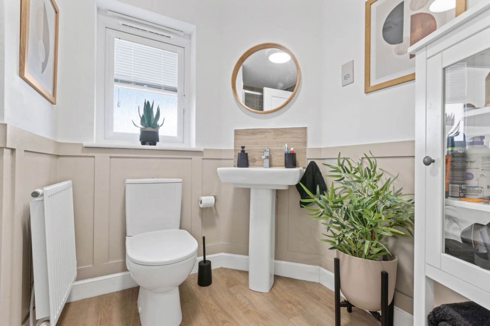 Additional Property Image 4 bedroom Town House for sale in Renfrew 16