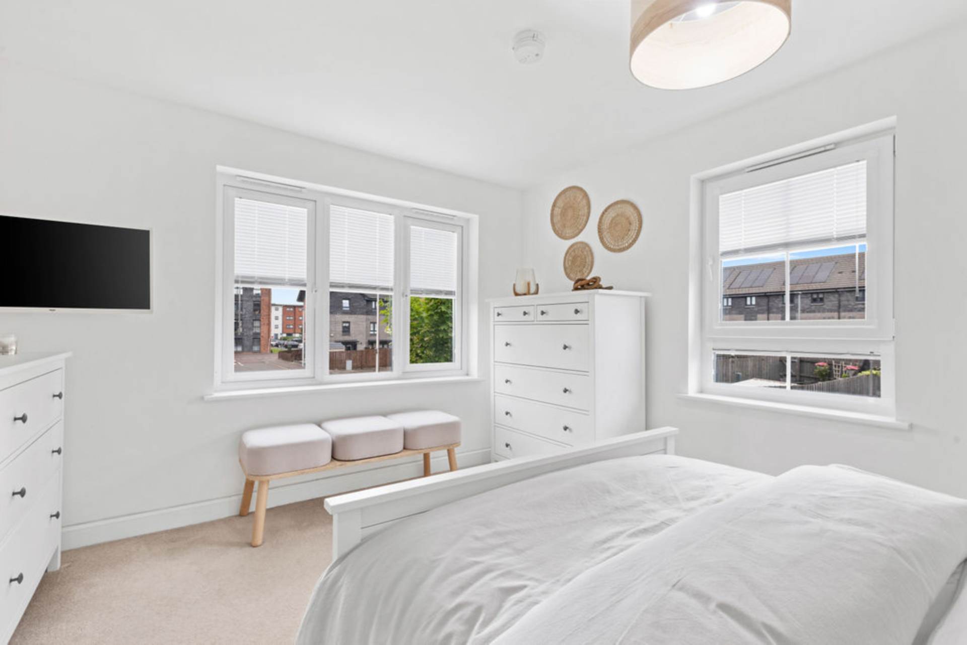 Additional Property Image 4 bedroom Town House for sale in Renfrew 19