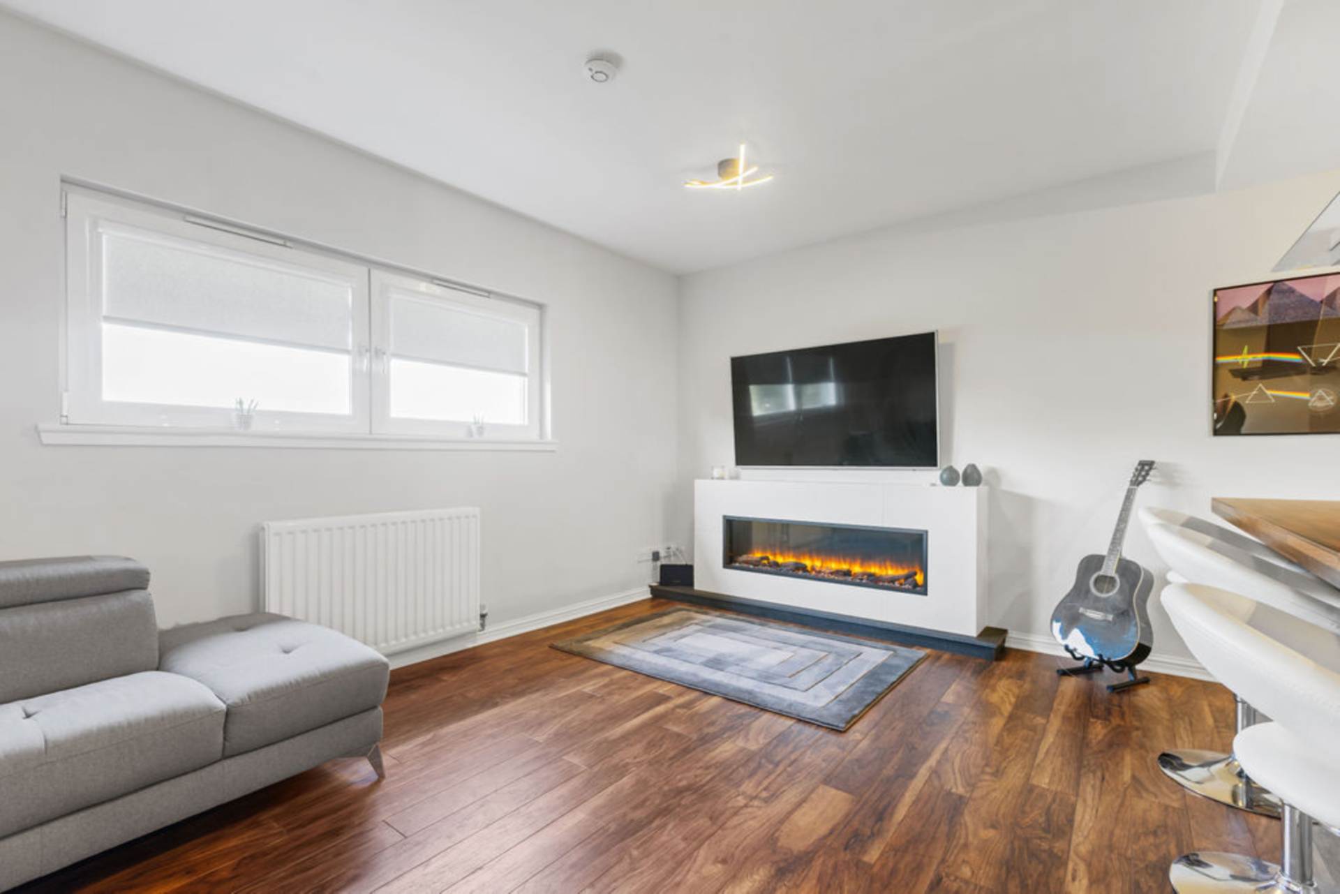 Additional Property Image 2 bedroom Flat for sale in Renfrew 5