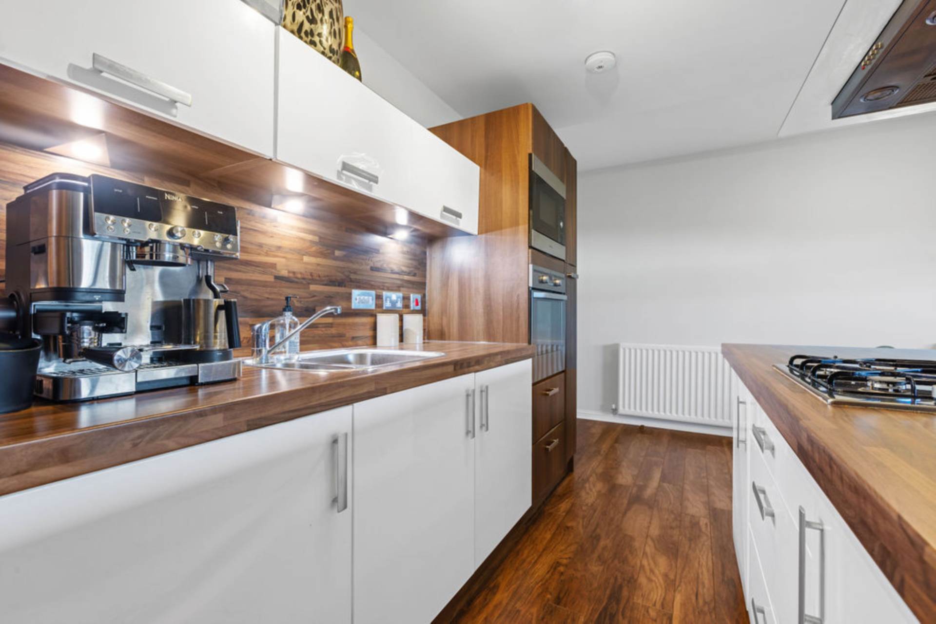 Additional Property Image 2 bedroom Flat for sale in Renfrew 6