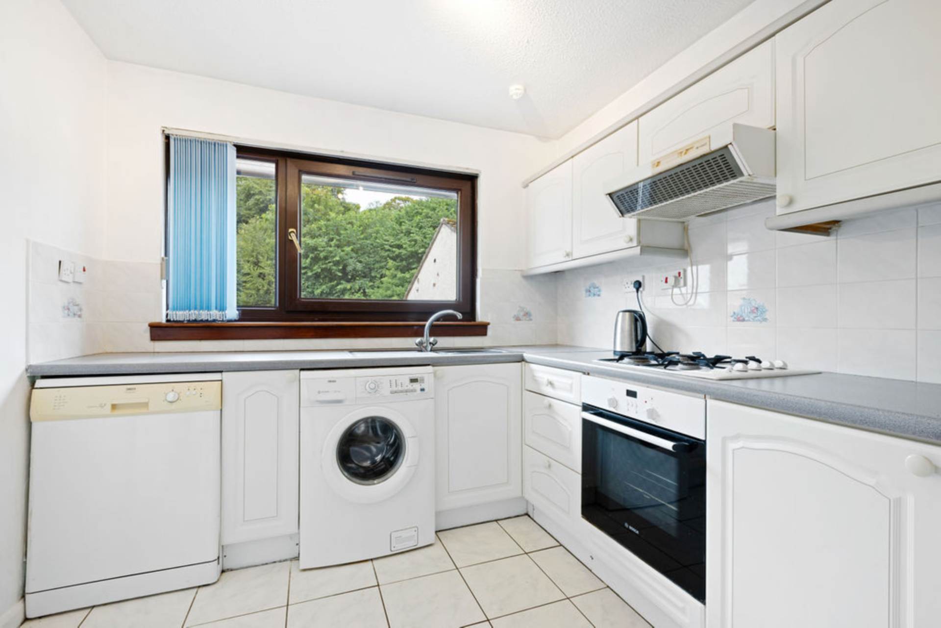 Additional Property Image 2 bedroom Bungalow for sale in Johnstone 3
