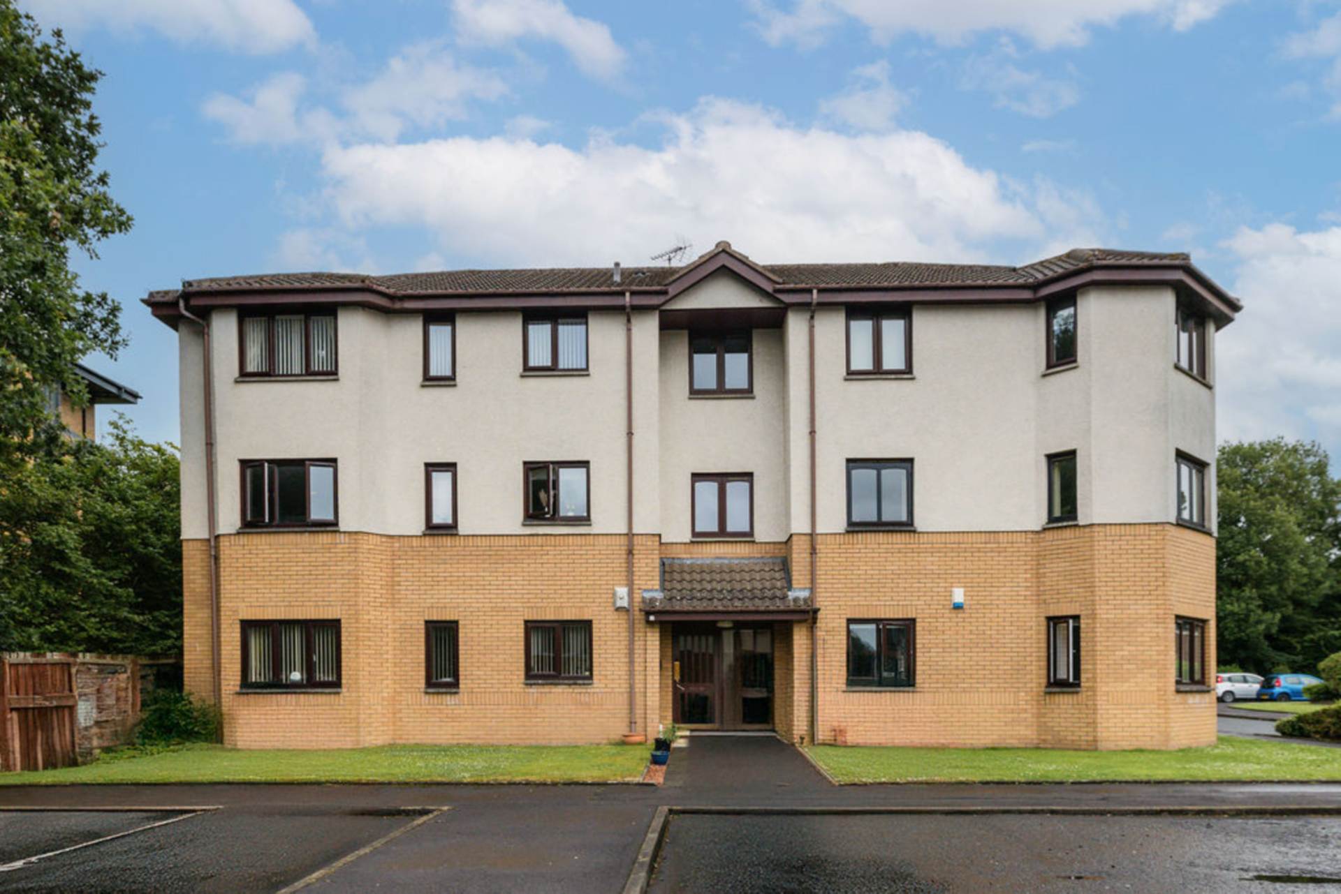Additional Property Image 1 bedroom Flat for sale in Paisley 2