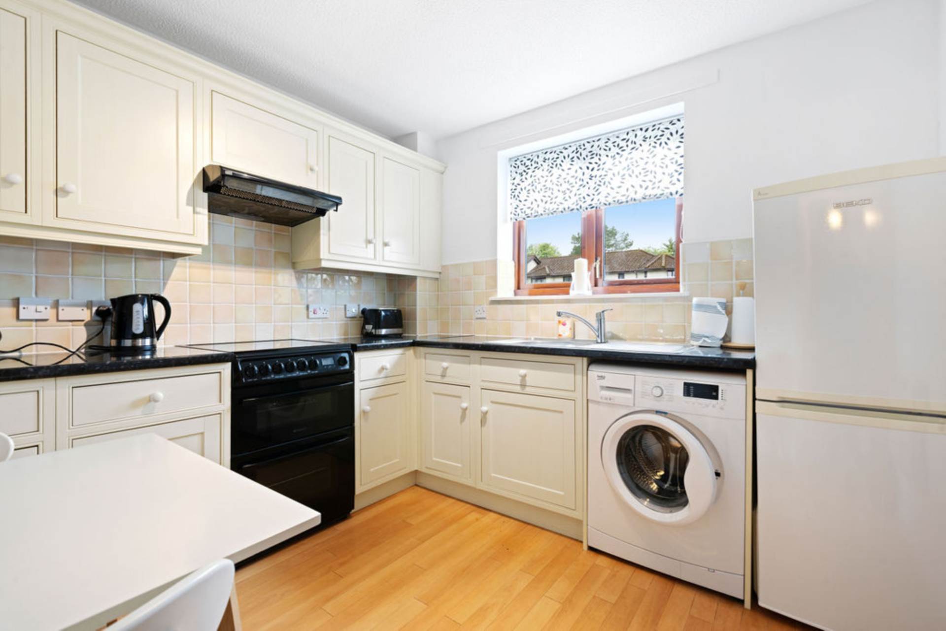 Additional Property Image 1 bedroom Flat for sale in Paisley 3