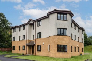 1 bedroom Flat for sale in Paisley