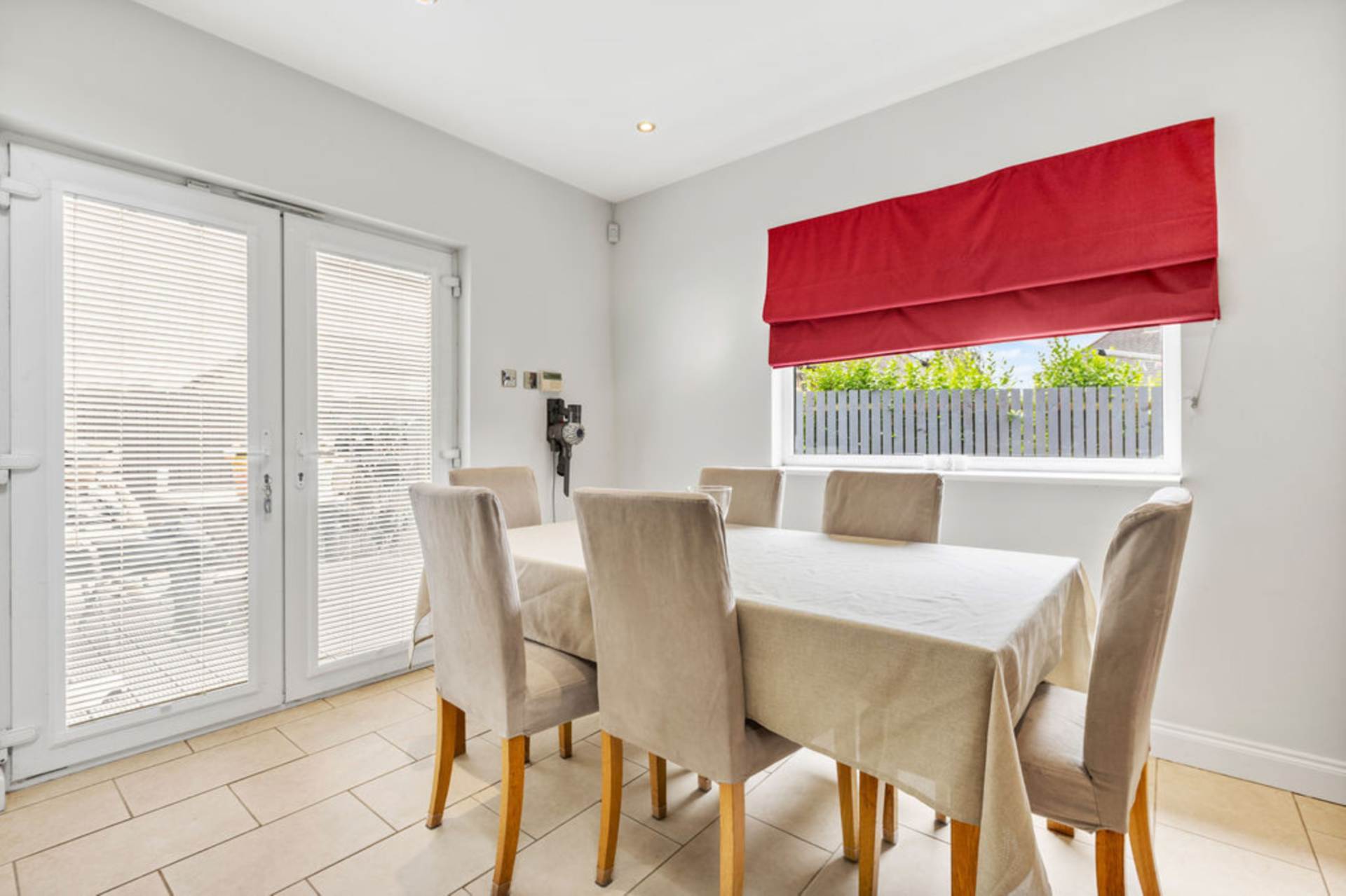 Additional Property Image 3 bedroom Semi Detached for sale in Renfrew 9