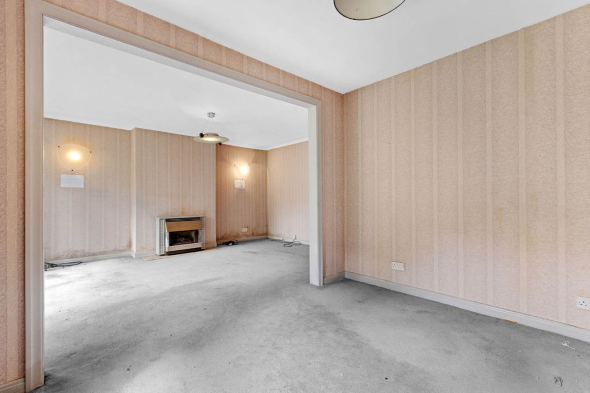 Additional Property Image 3 bedroom Bungalow for sale in Johnstone 3