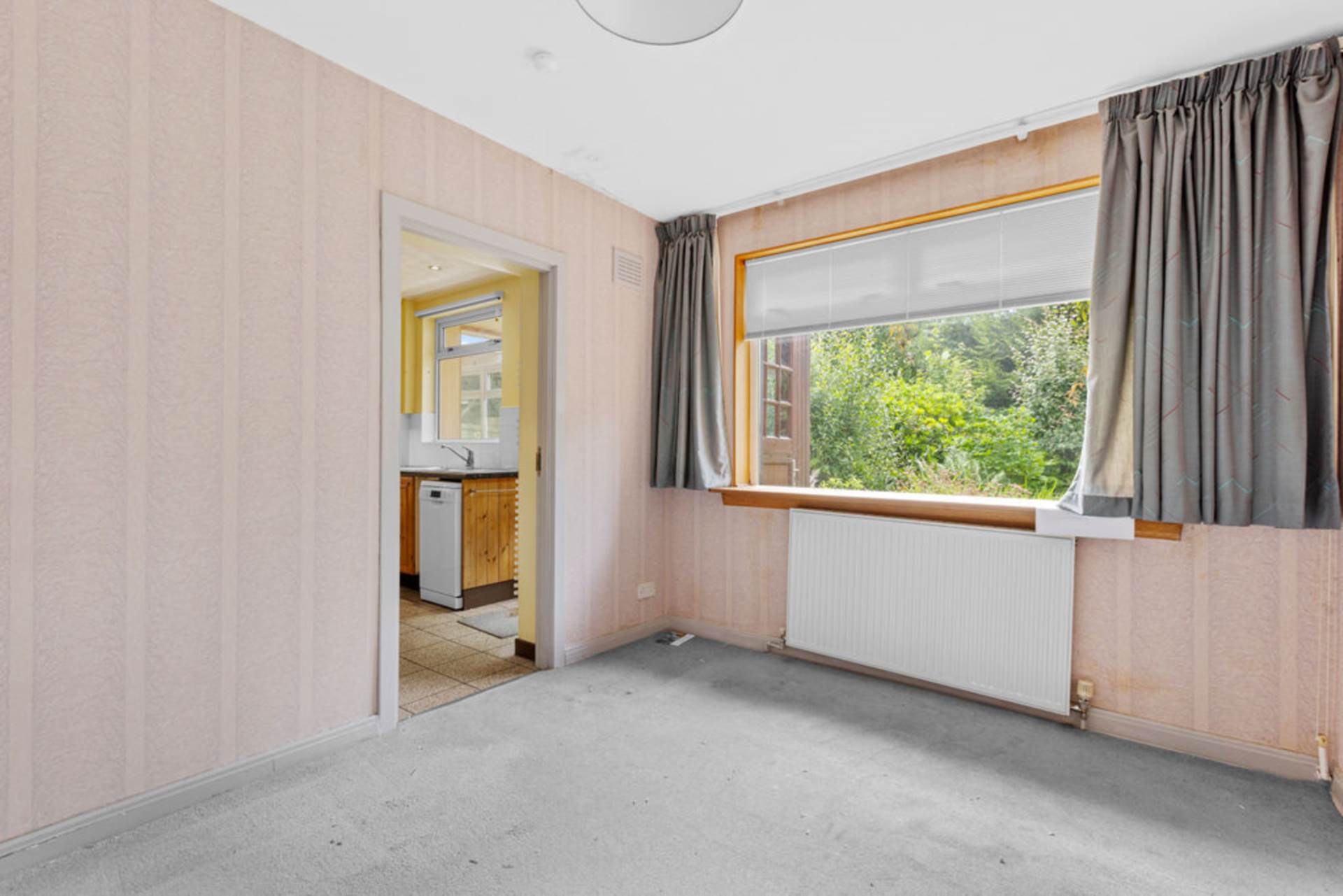 Additional Property Image 3 bedroom Bungalow for sale in Johnstone 4