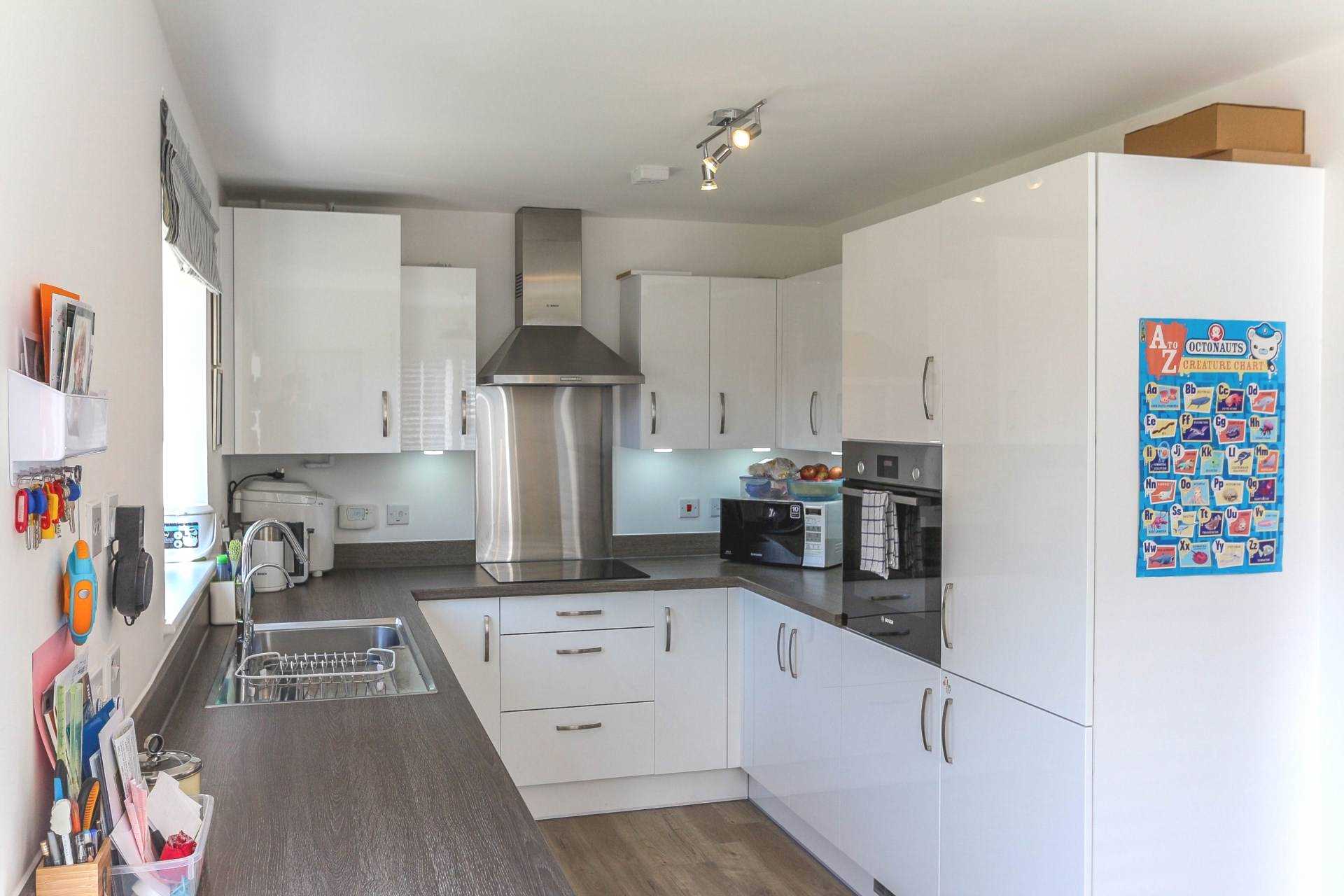 Additional Property Image 3 bedroom Link Detached House to rent in Wallingford 3
