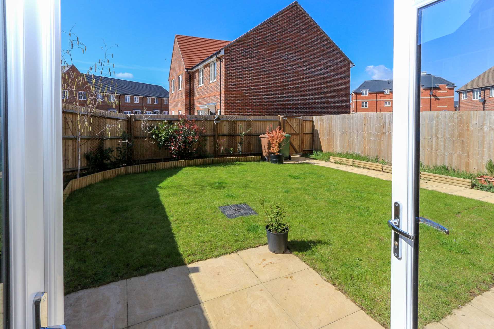 Additional Property Image 3 bedroom Link Detached House to rent in Wallingford 11