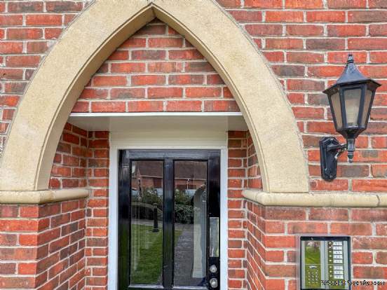 Additional Property Image 2 bedroom Apartment for sale in Wallingford 7