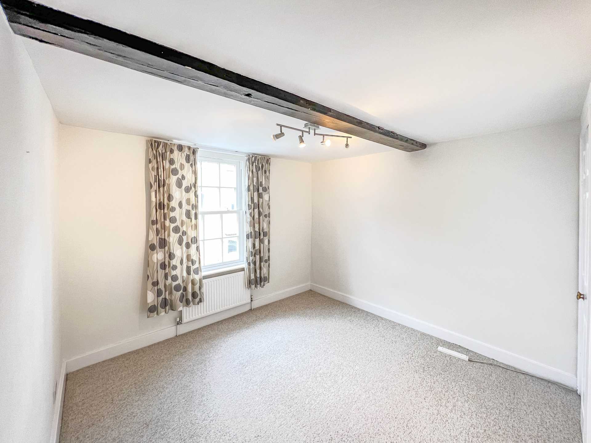 Additional Property Image 2 bedroom Apartment to rent in Wallingford 8