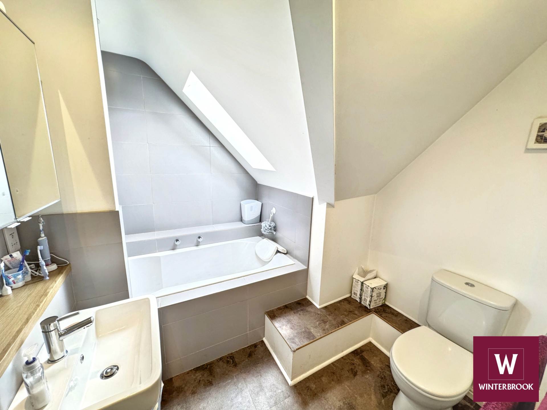 Additional Property Image 4 bedroom Semi Detached to rent in Wallingford 13