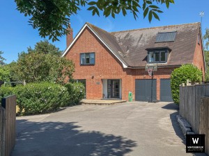 5 bedroom Detached for sale in Wallingford