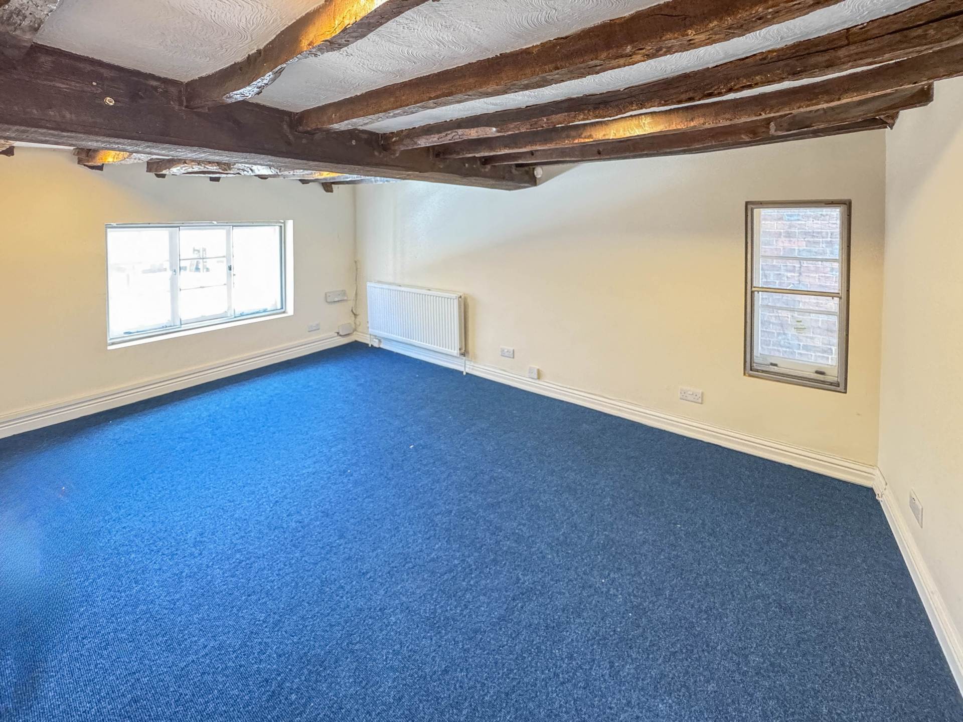 Additional Property Image 0 bedroom Office to rent in Wallingford 2