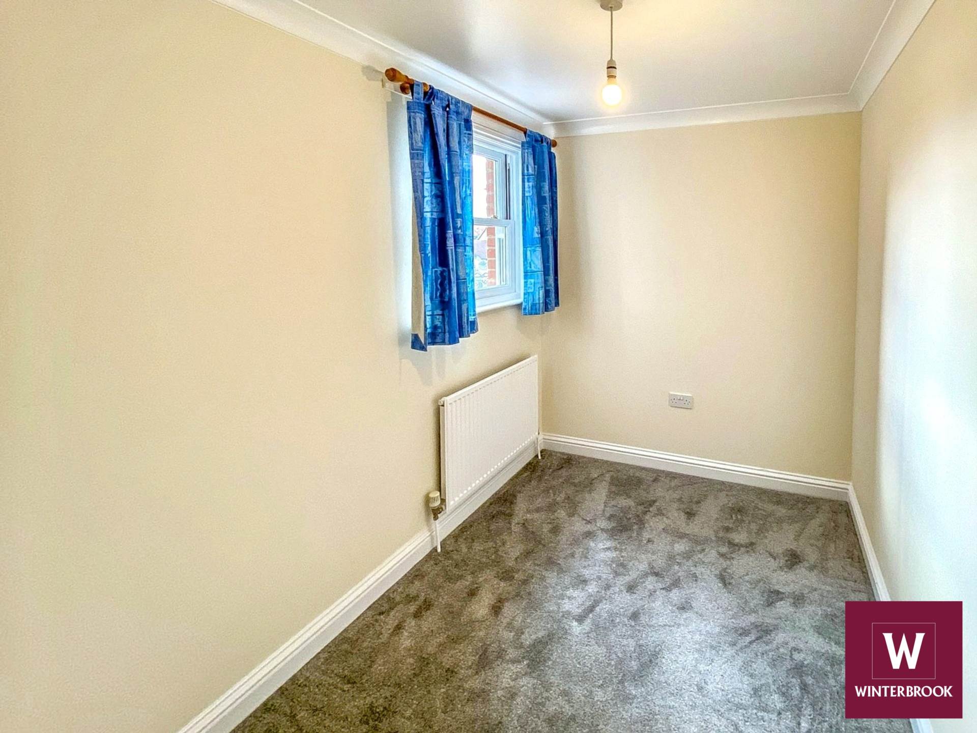 Additional Property Image 2 bedroom Apartment for sale in Wallingford 7