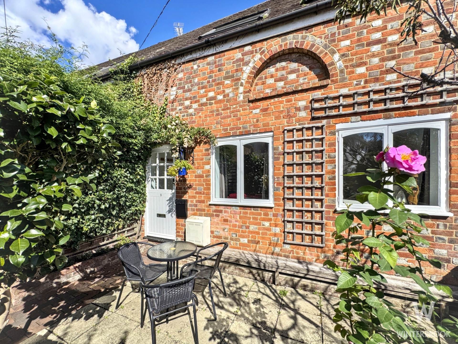Additional Property Image 2 bedroom House for sale in Wallingford 11