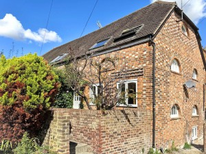 2 bedroom House for sale in Wallingford