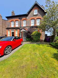 3 bedroom Apartment to rent in Liverpool