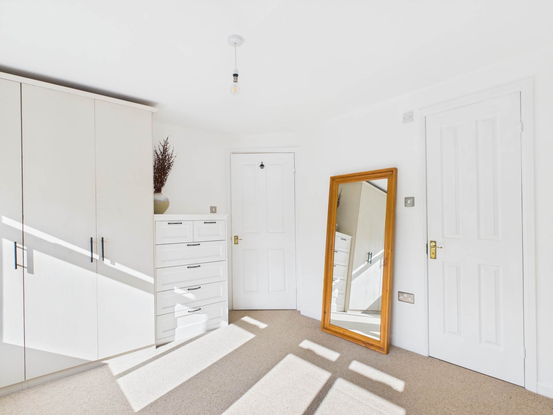 Additional Property Image 2 bedroom Apartment for sale in Liverpool 11