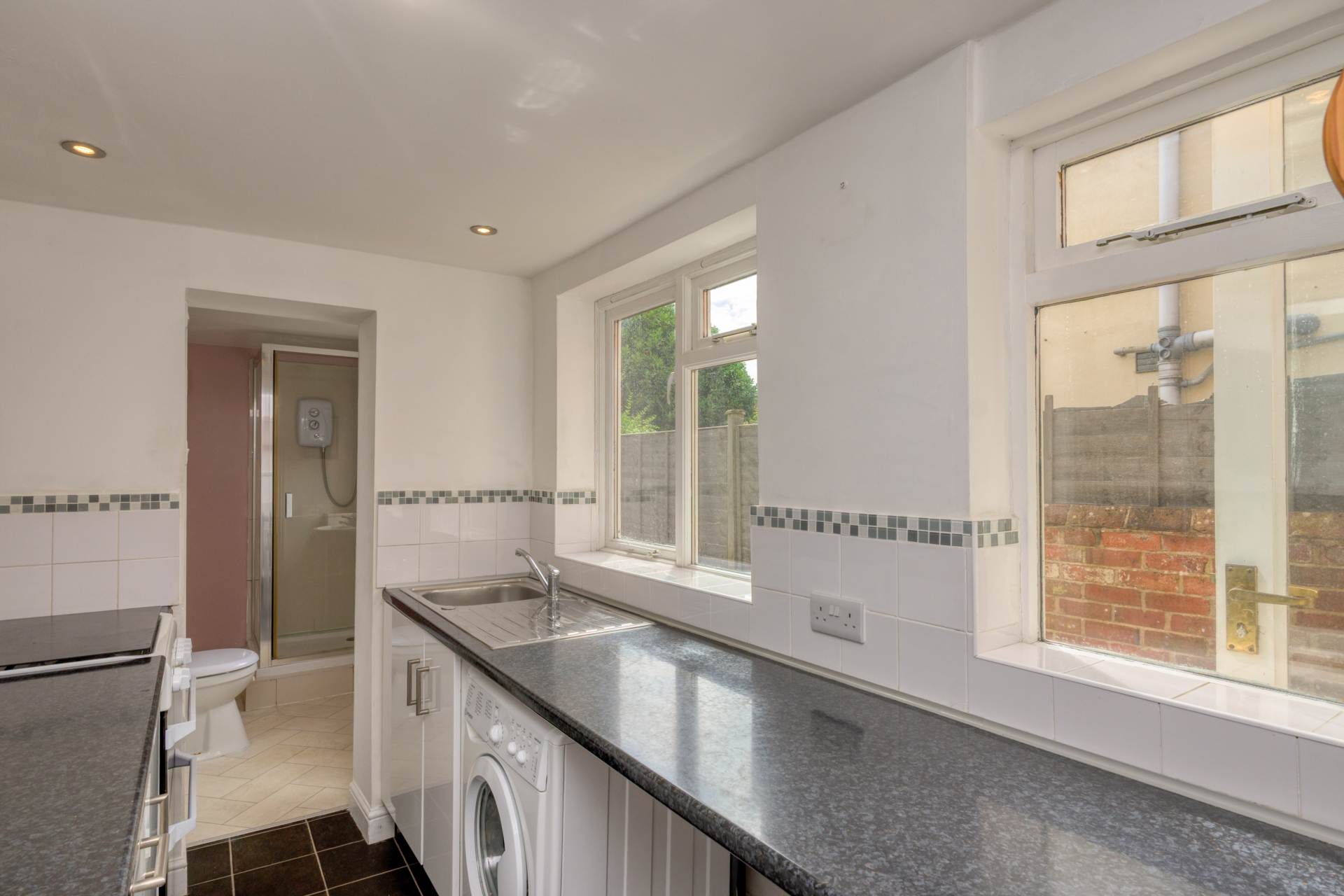 Additional Property Image 3 bedroom Terraced for sale in Reading 7
