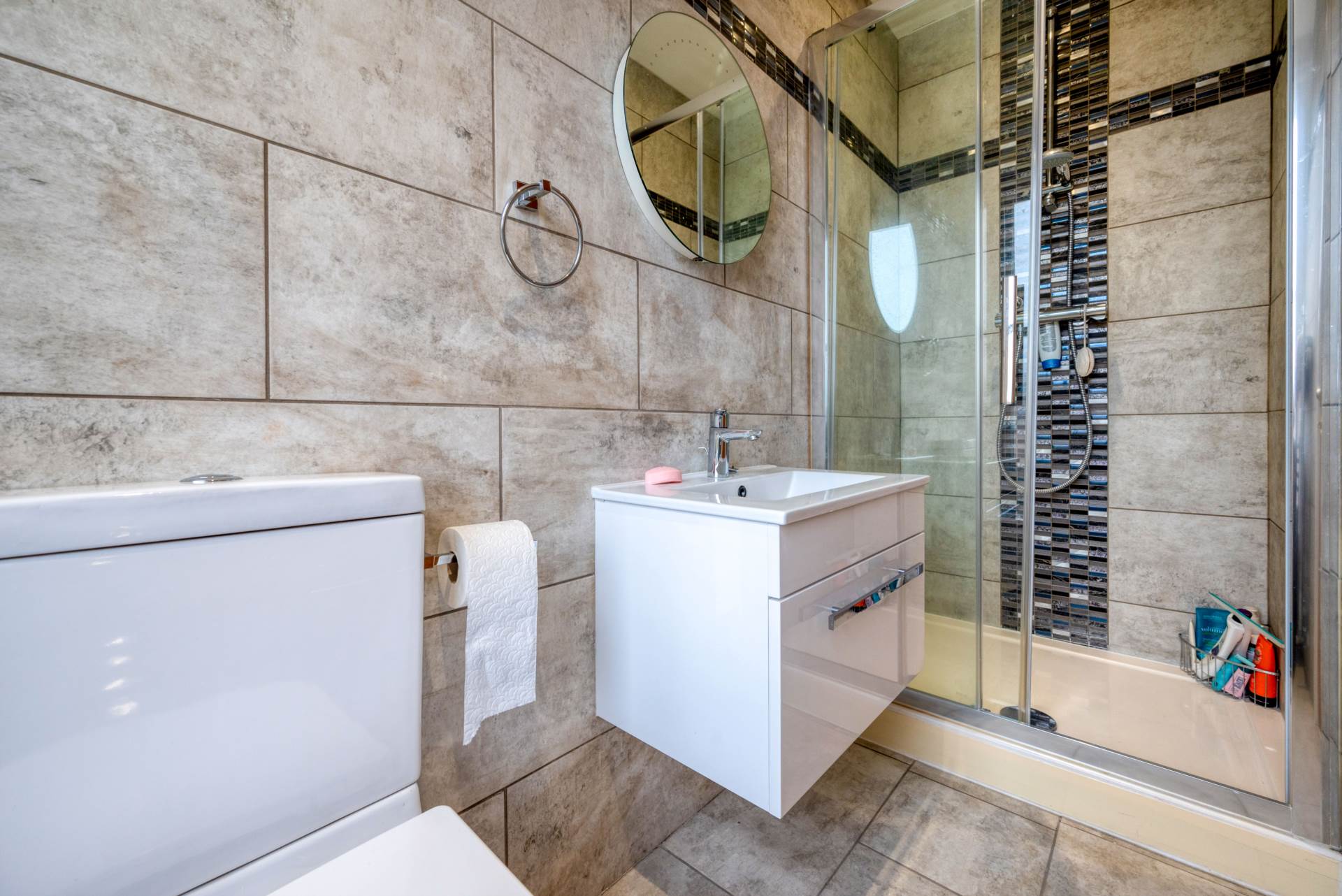 Additional Property Image 4 bedroom Semi Detached for sale in Reading 19