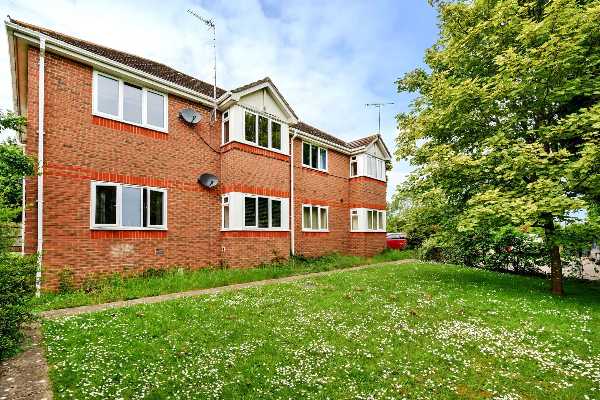 Additional Property Image 2 bedroom Apartment for sale in Reading 15