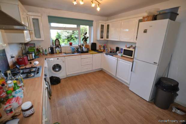 Additional Property Image 2 bedroom Maisonette for sale in Reading 5