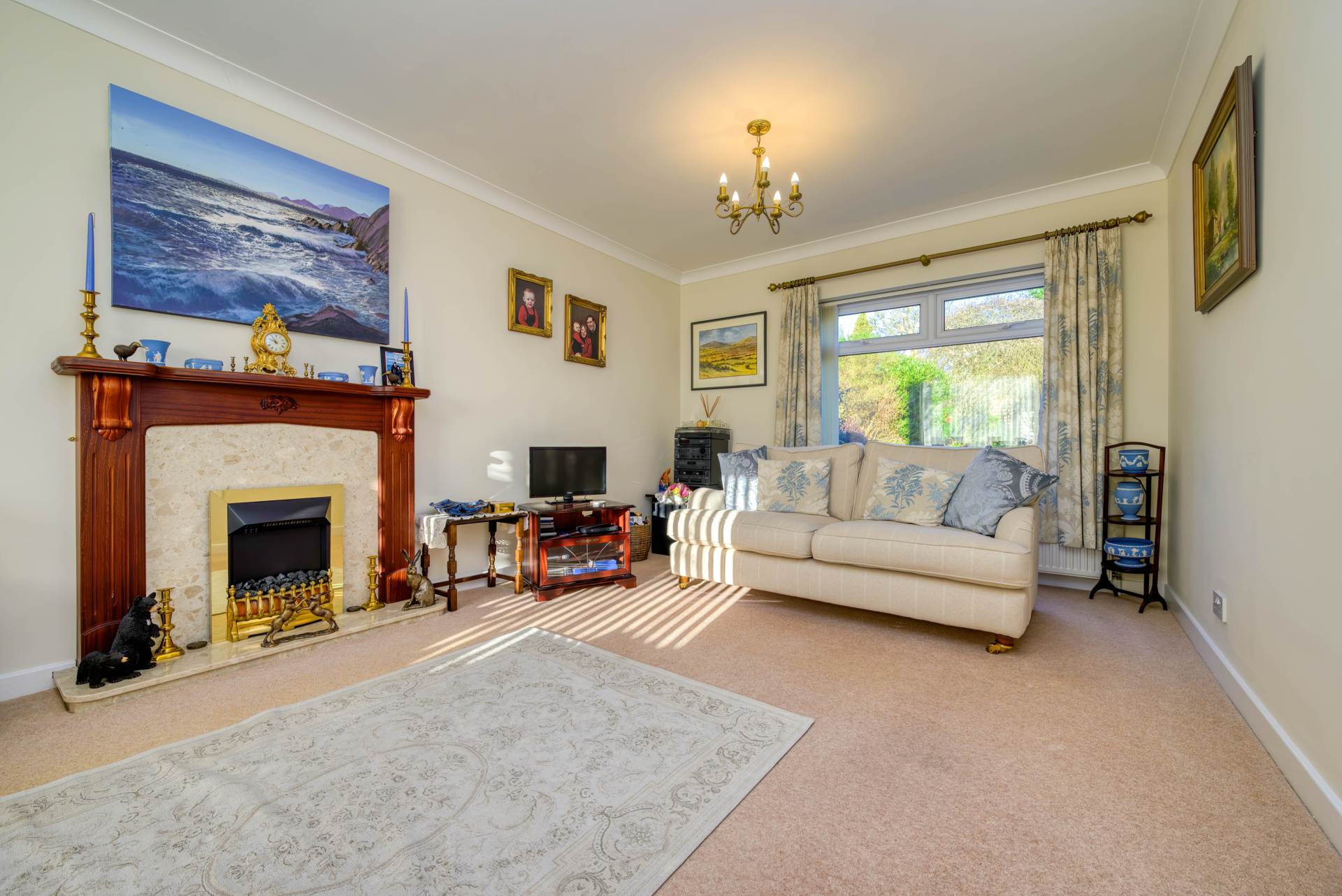 Additional Property Image 5 bedroom Detached for sale in Reading 10