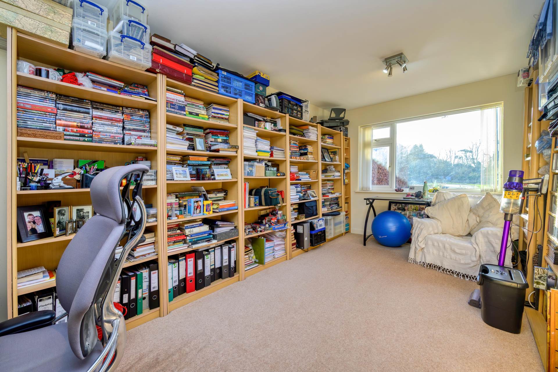 Additional Property Image 5 bedroom Detached for sale in Reading 12