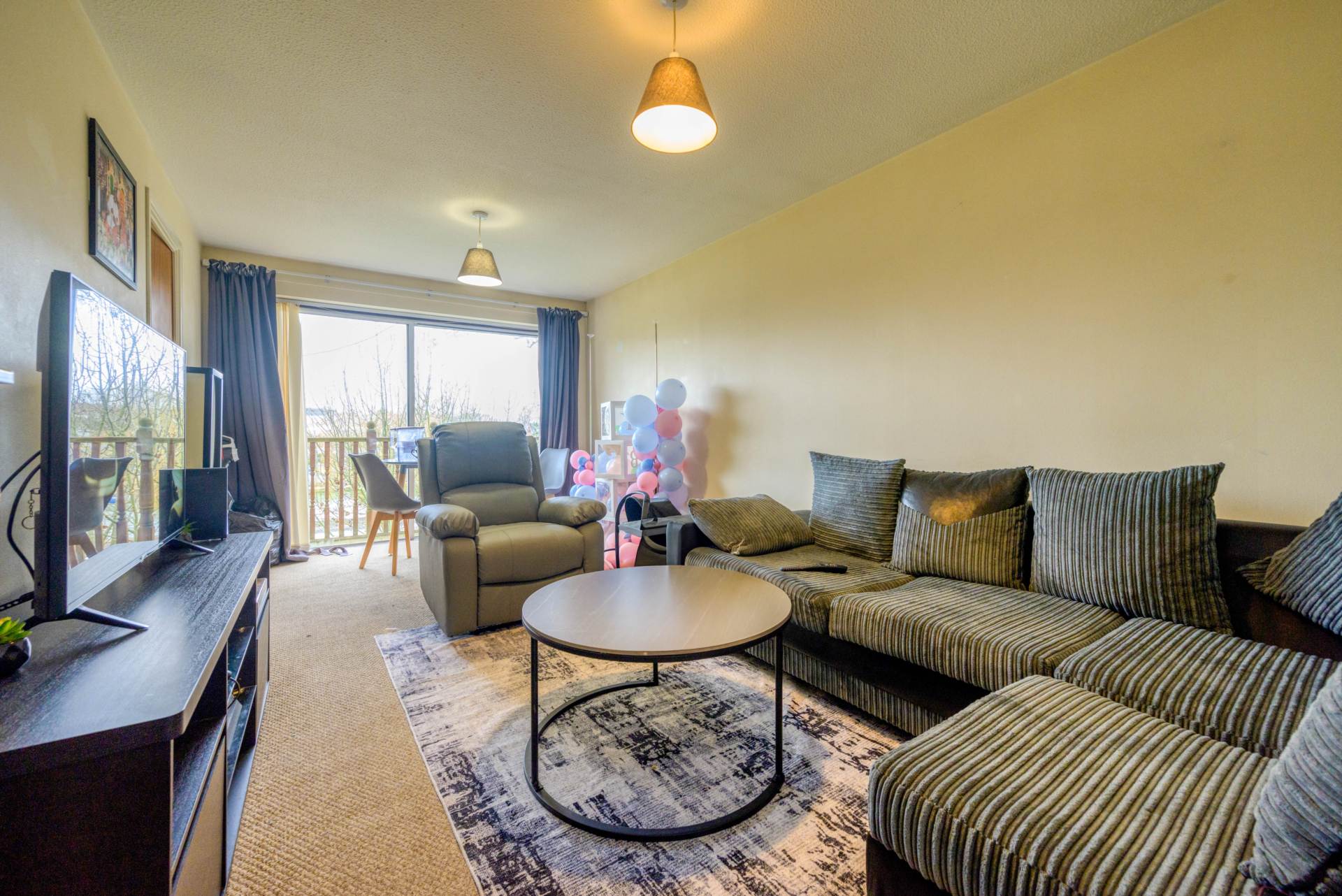 Additional Property Image 2 bedroom Apartment for sale in Reading 4