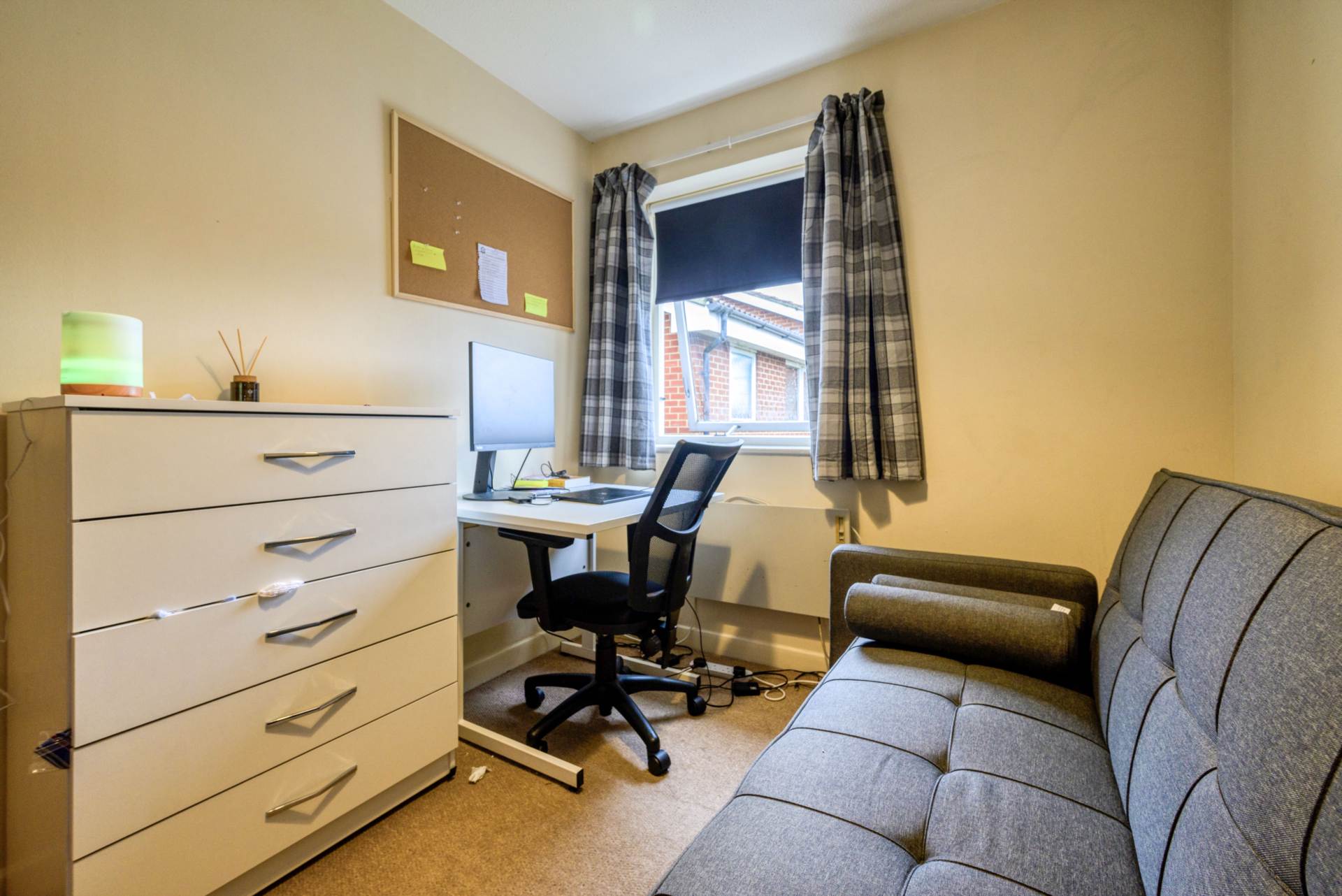 Additional Property Image 2 bedroom Apartment for sale in Reading 10