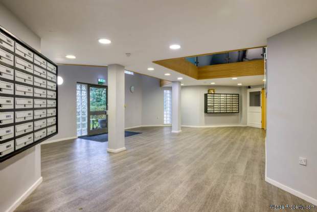 Additional Property Image 1 bedroom Apartment for sale in Reading 11