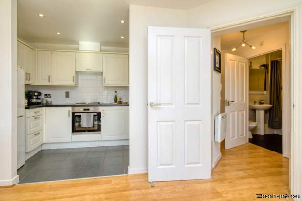 Additional Property Image 1 bedroom Apartment for sale in Reading 7