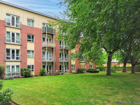 Additional Property Image 1 bedroom Apartment for sale in Reading 10