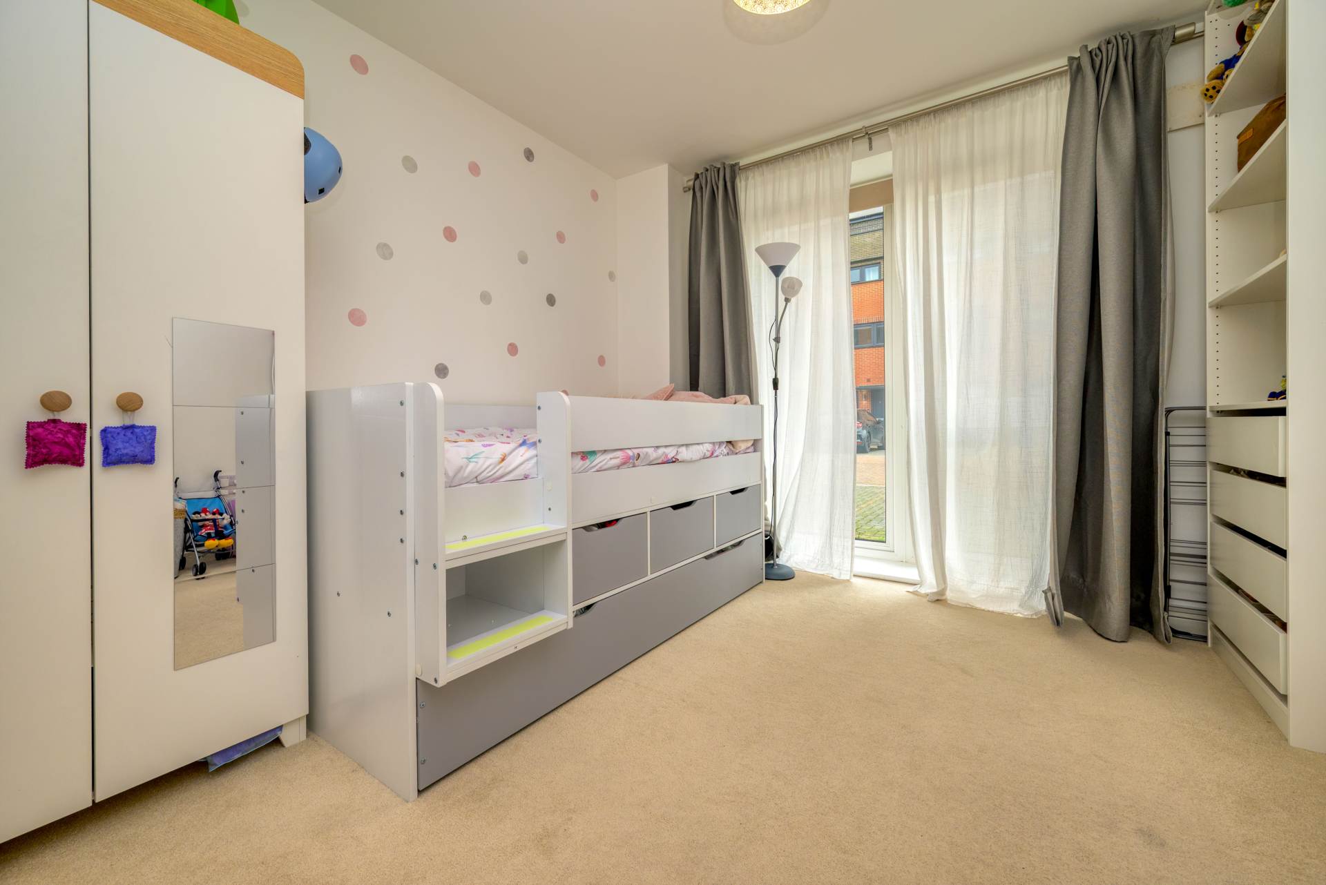 Additional Property Image 2 bedroom Apartment for sale in Reading 12