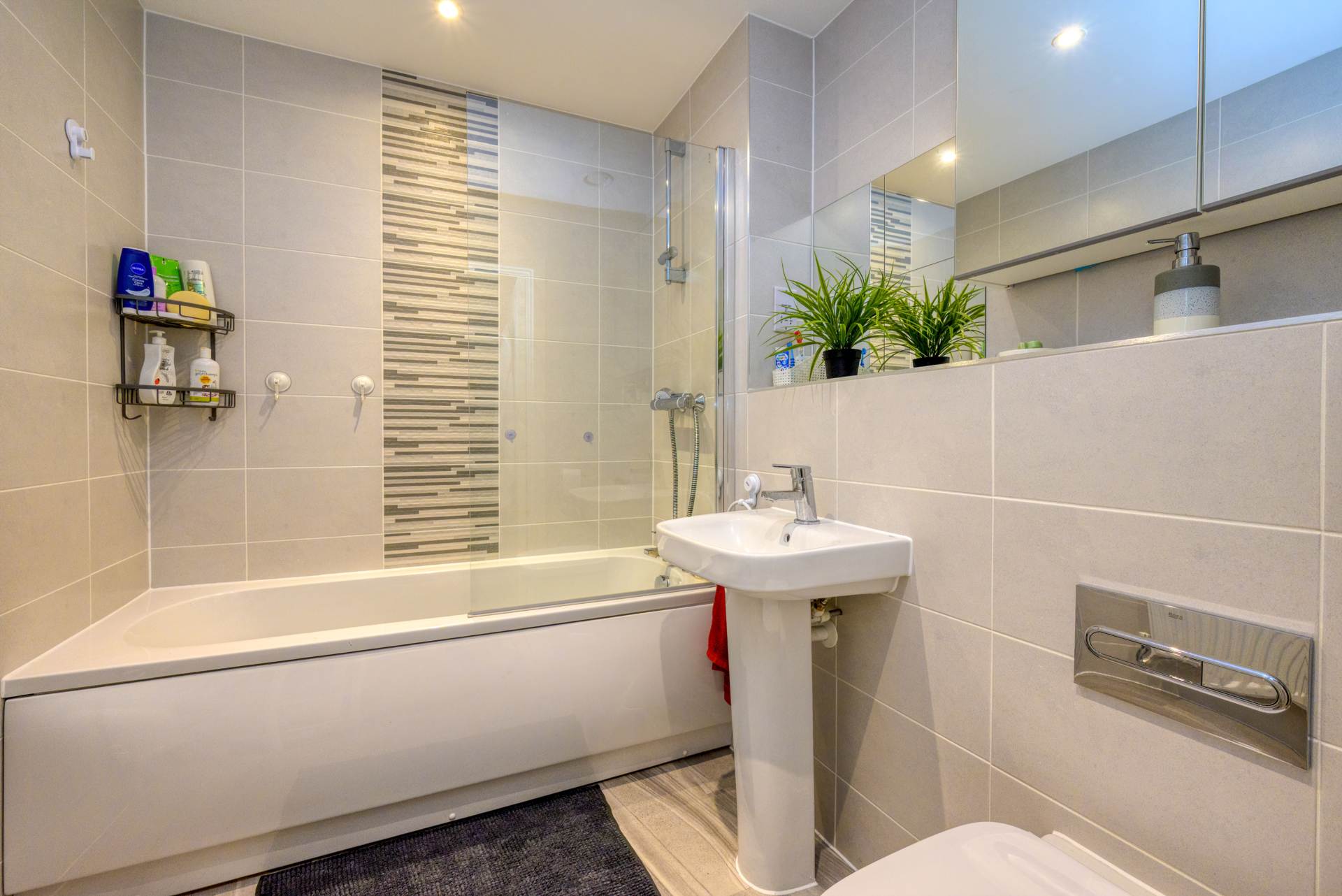 Additional Property Image 2 bedroom Apartment for sale in Reading 13