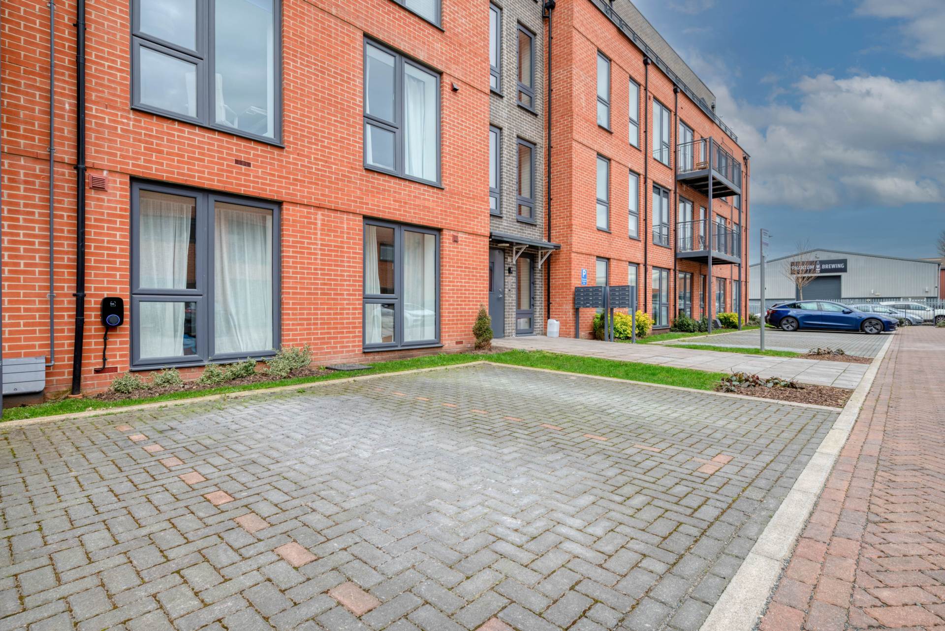 Additional Property Image 2 bedroom Apartment for sale in Reading 14