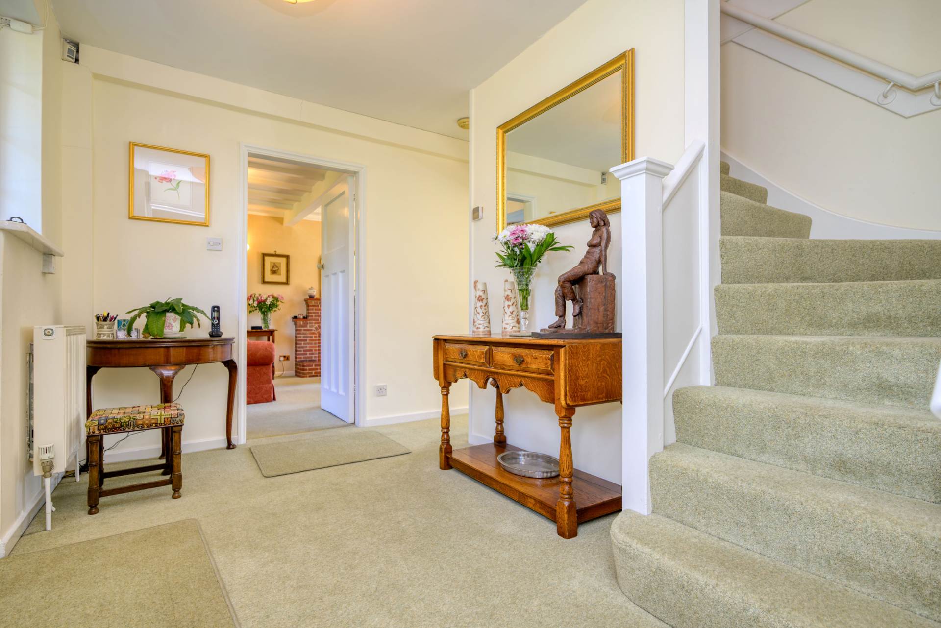 Additional Property Image 5 bedroom Detached for sale in Reading 7