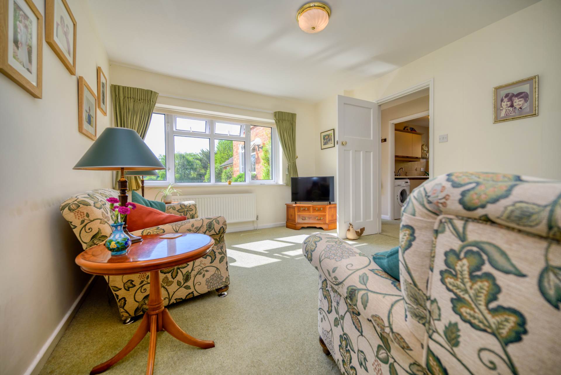 Additional Property Image 5 bedroom Detached for sale in Reading 12