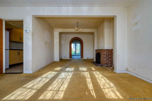 Additional Property Image 2 bedroom End of Terrace for sale in Reading 3