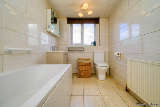 Additional Property Image 2 bedroom End of Terrace for sale in Reading 11