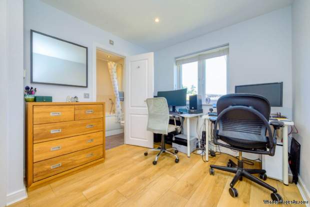 Additional Property Image 2 bedroom Terraced for sale in Reading 11