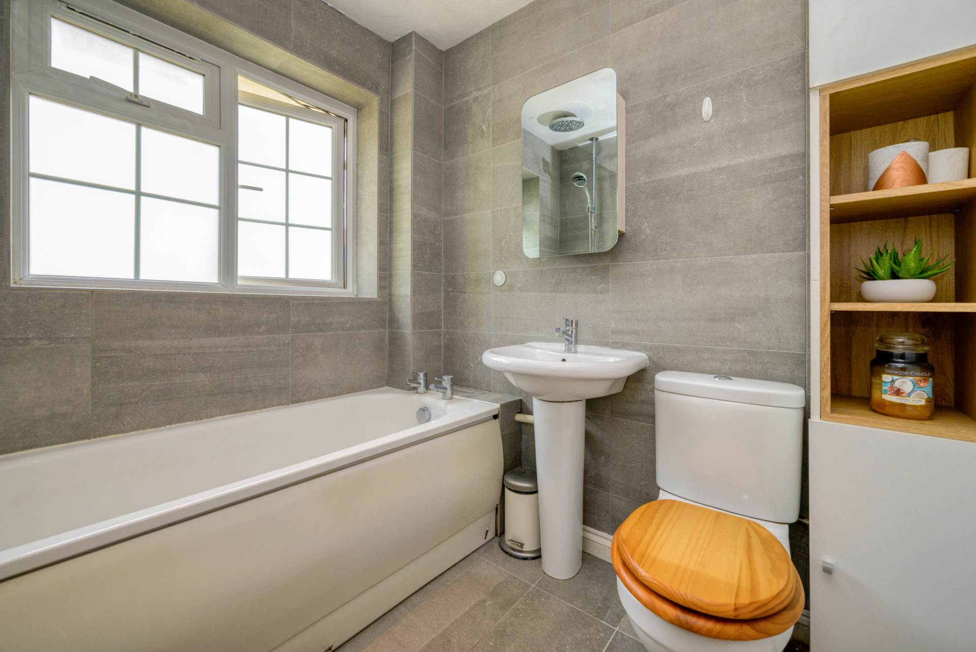 Additional Property Image 3 bedroom Terraced for sale in Reading 3