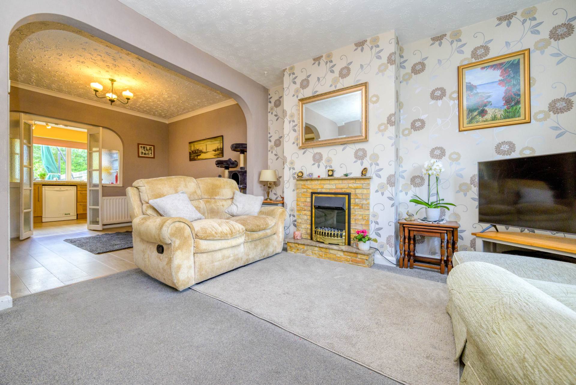 Additional Property Image 4 bedroom Semi Detached for sale in Reading 5