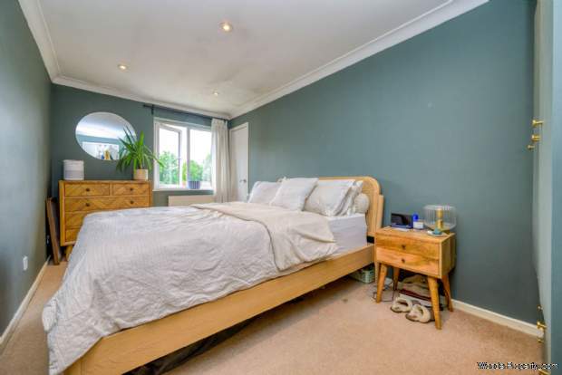 Additional Property Image 2 bedroom Maisonette for sale in Reading 8