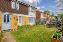 2 bedroom Maisonette for sale in Reading